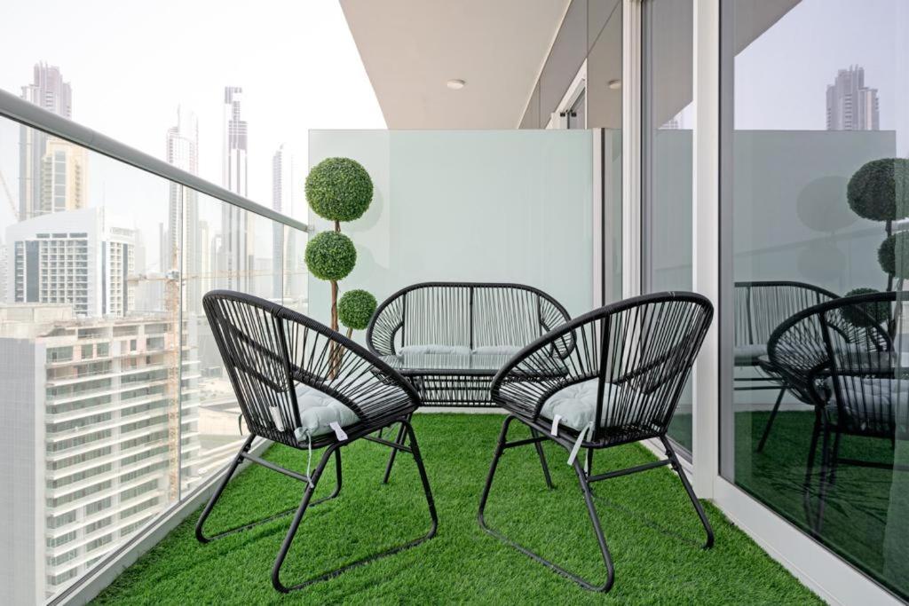 Brand New 1Br- Business Bay - Burj Khalifa View Apartment Dubai Exterior foto