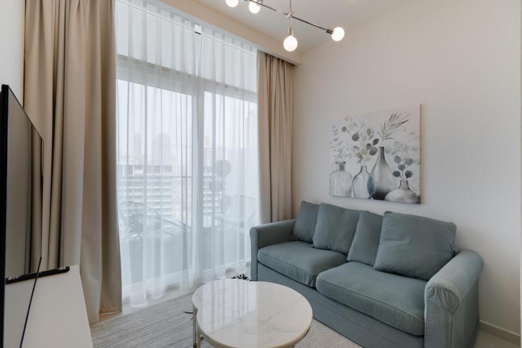 Brand New 1Br- Business Bay - Burj Khalifa View Apartment Dubai Exterior foto